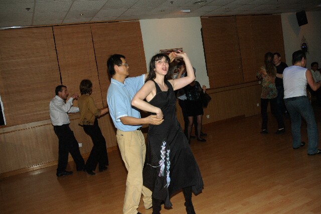 min 2006 02 12 agora 180